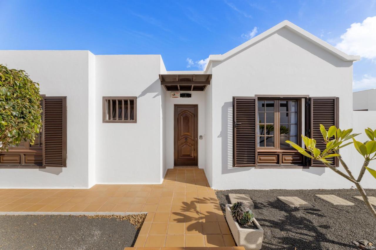Villa 5 - Vipvipvillas Tías Εξωτερικό φωτογραφία
